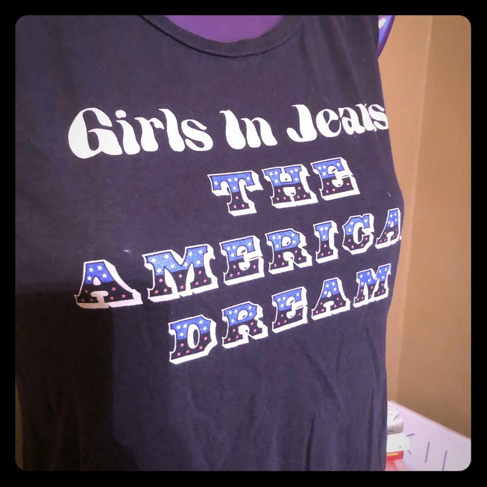 Levi’s Muscle Tee